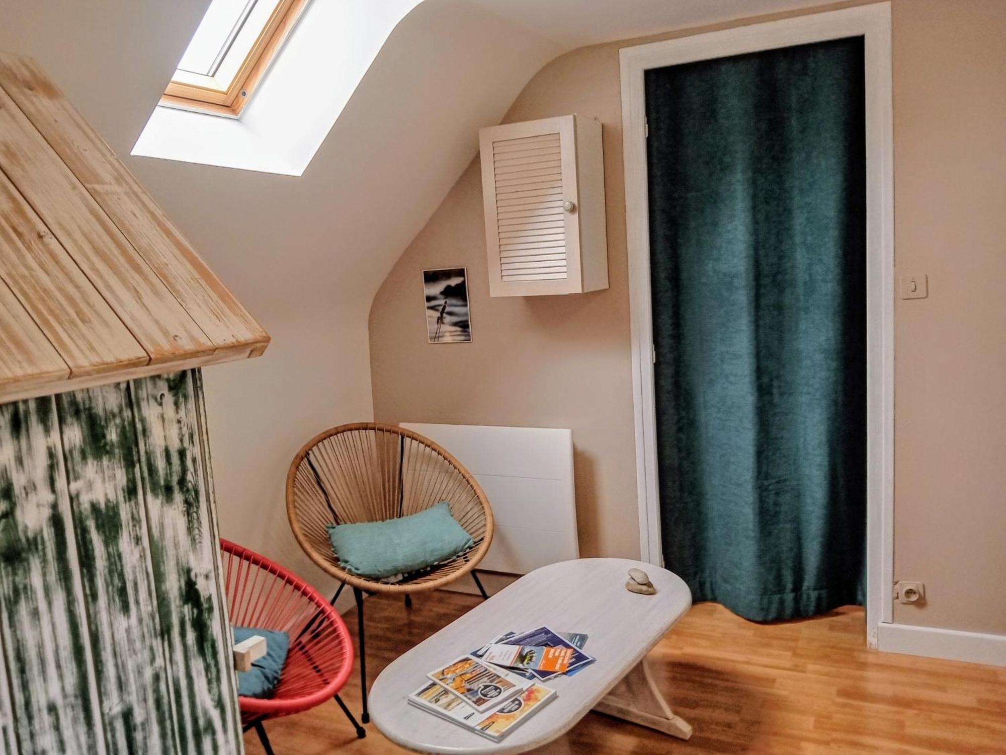 L Ideal 10 Mn Vannes Linge De Lit, Serviettes Inclus Wifi Parking Gratuit Noyalo Exterior foto