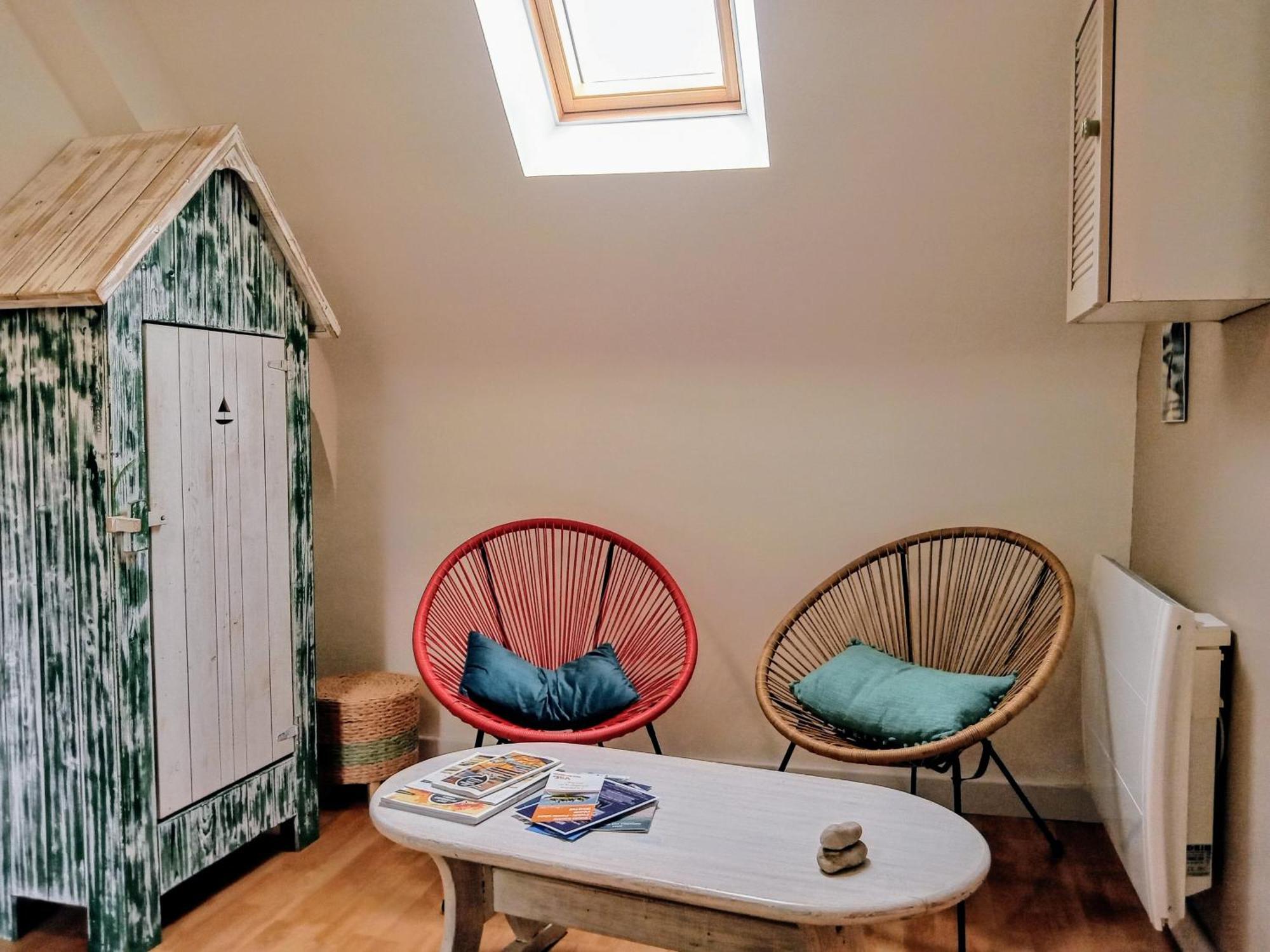 L Ideal 10 Mn Vannes Linge De Lit, Serviettes Inclus Wifi Parking Gratuit Noyalo Exterior foto